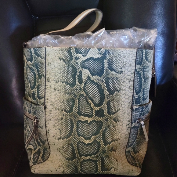 Vince Camuto Snake-print Purse - Picture 1 of 4